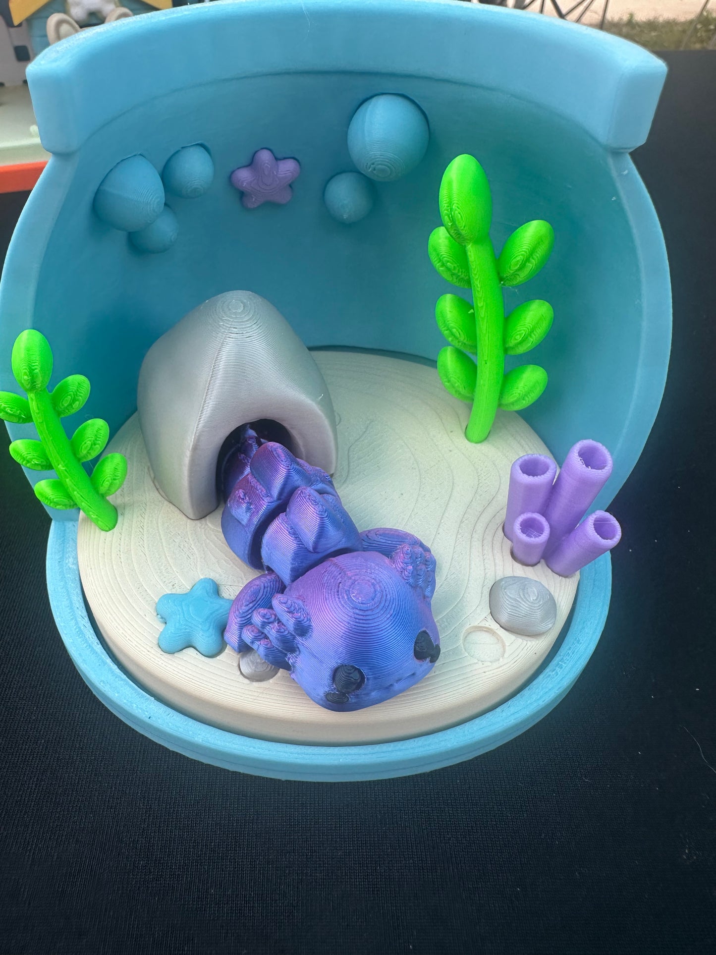 Axolotl tank playset