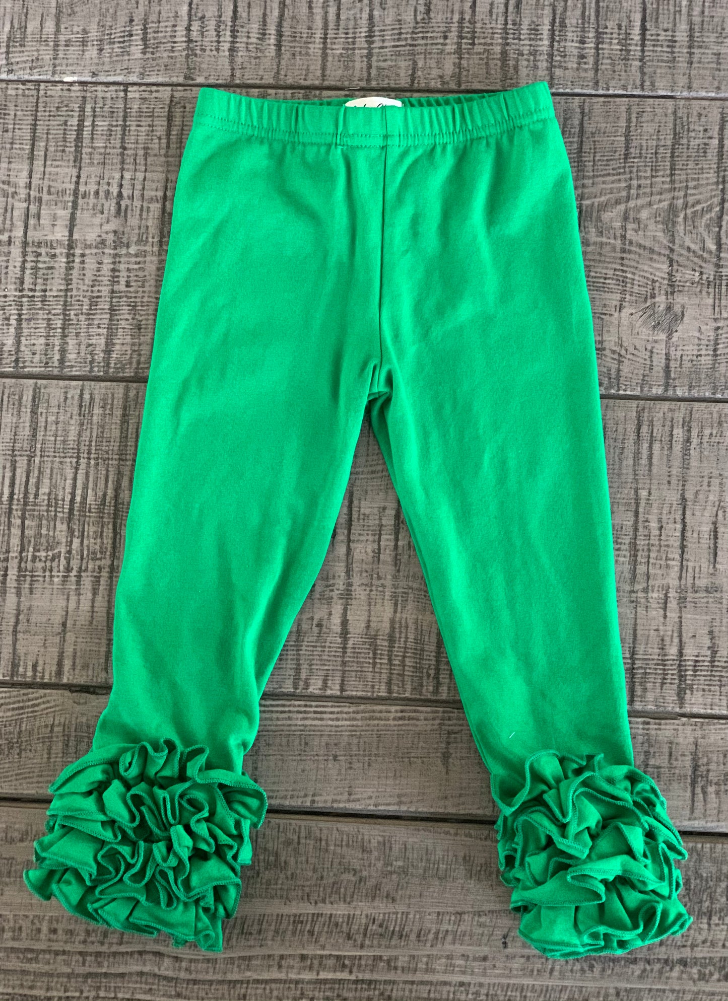Lucky green ruffle leggings