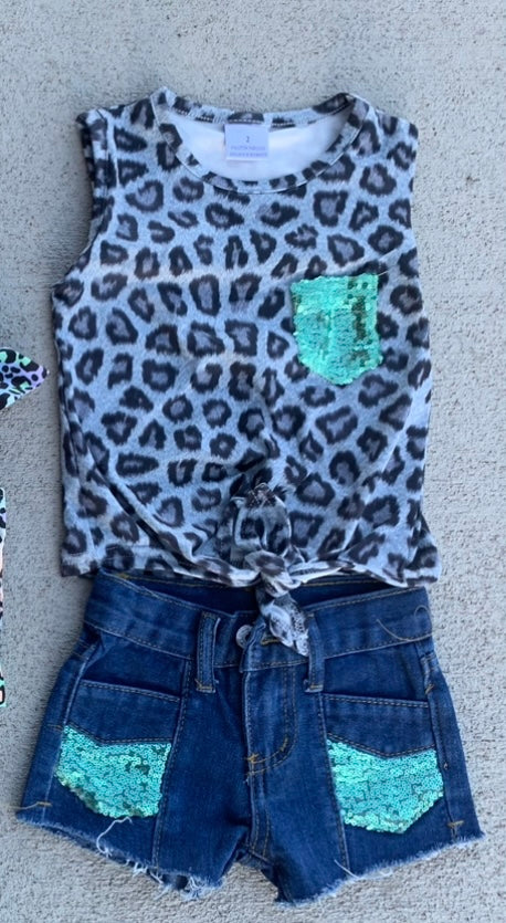 Leopard shorts set